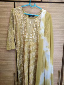 Anarkali Kurta Set With Bandhani Print