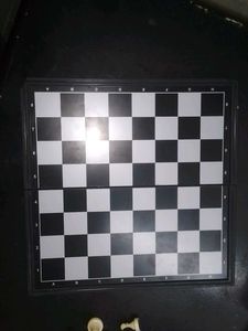 Magnetic Travel Chess Set