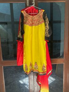 Kurta Shalwaar Dupatta Suit