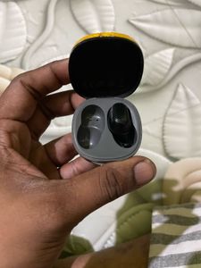 Wireless Earbuds