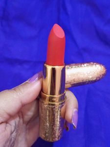 SET OF 8 BULLET LIPSTICKS✨