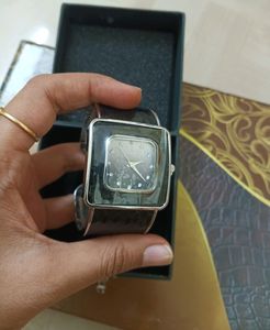 Oriflame Watch