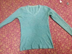 V Neck Top