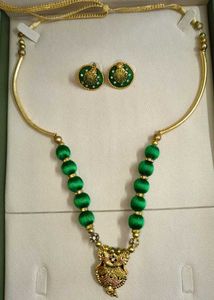 Green Necklace & Earring Set