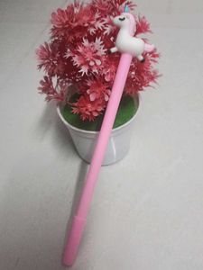 Unicorn Pink Ball Pen &amp; Hello kitty Pecil✨