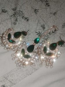 Emerald Stone Earrings