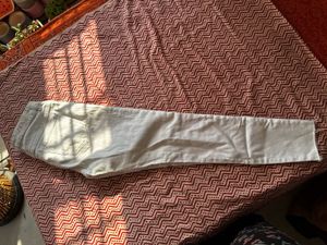 ZARA white Jeans