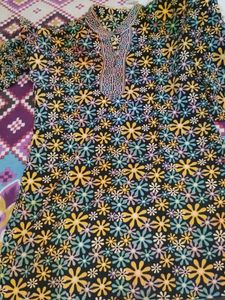 Multicolour Kurta With Blue Jean Combo