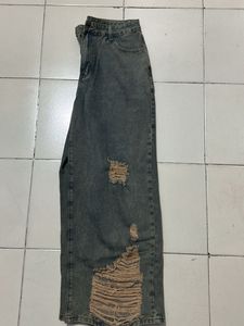 Vintage Distressed High-Waisted Wide-Leg Jeans