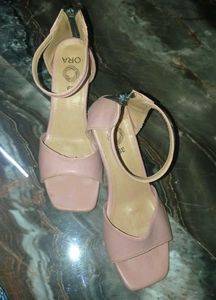 Sandal