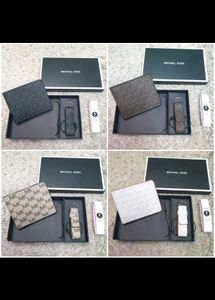 Micheal Kors Combo Wallet