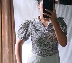 Peter Pan Collar Top