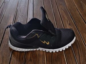 Today&#39;s Offer... Sports Shoes For Men