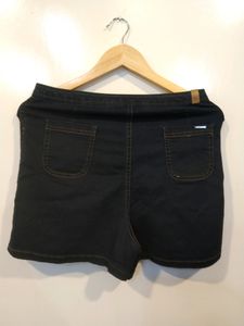 Dark Blue Denim Shorts(Women)