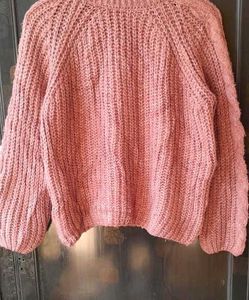 girls sweater