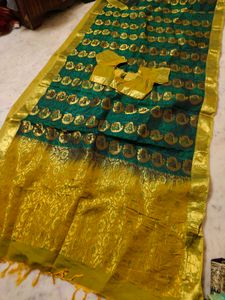 Kanjivaram Pattu Saree Green &amp; Gold Sare😍