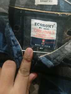 t shirt 👕🎽 and shir