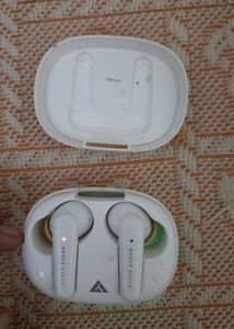 Boult Audio White