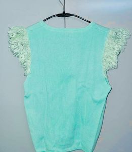 Mint Green Ginger Top with Lace Shoulde