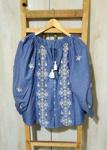 Embroidered Peasant Grey Top size-44-46