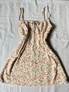 Pinteresty Floral Midi Dress