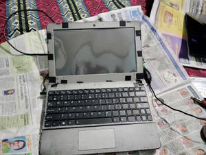 Laptop 10 Inch sSD 80gb  Heat Issue Need Repair