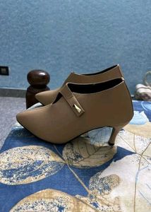 Korean Heels