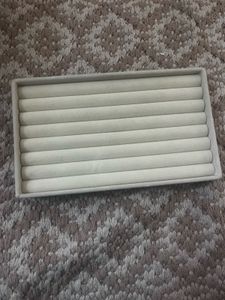 Ring display organizer