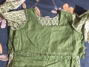 Elegant Green Embroidered Kurta