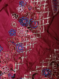 Styves Women Red Sequin Embroidery Cotton Kurta