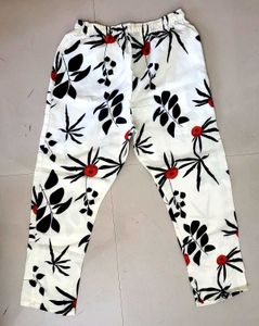 Floral Print Crop Pants
