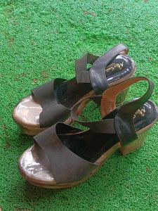 Women&#39;s Heels 👠