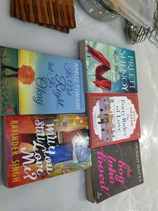 Popular Fiction Love Books Bundle