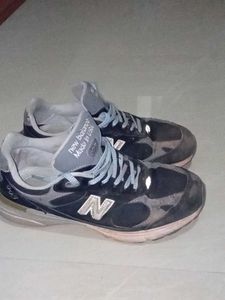 New Balance 993 Sneakers