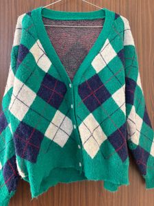 Argyle Pattern Cardigan