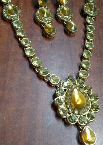 Honey Gold Jewellery Set