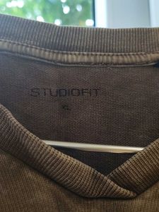 Brown V-Neck Sweatshirt