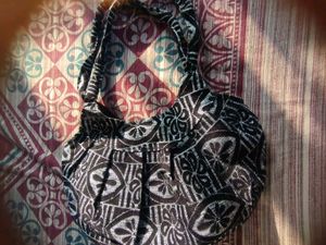 Patterned Handbag🖤
