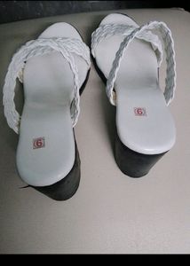 Unused Sandels Brand New I Never Use It