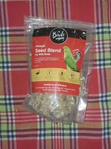 Wild Birds And Parrot Mix Seed
