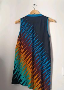 Sleeveless Colorful Top