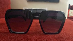 Womens Goggles NEW