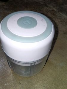 Mini chopper charging choppe