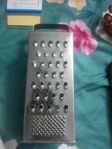 Grater - Kitchen Essential New