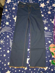 BOOT CUT GIRL STLISH JEANS