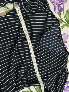 Stripped Black Crop Top