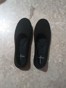 Black Streamlite Comfort Flats - Size 8