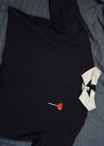 Cute Collared Cropped Black Top with Lollipop