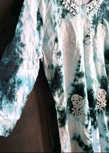 Chikankari Tie And Dye