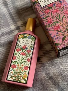 Gucci Flora Gorgeous Gardenia